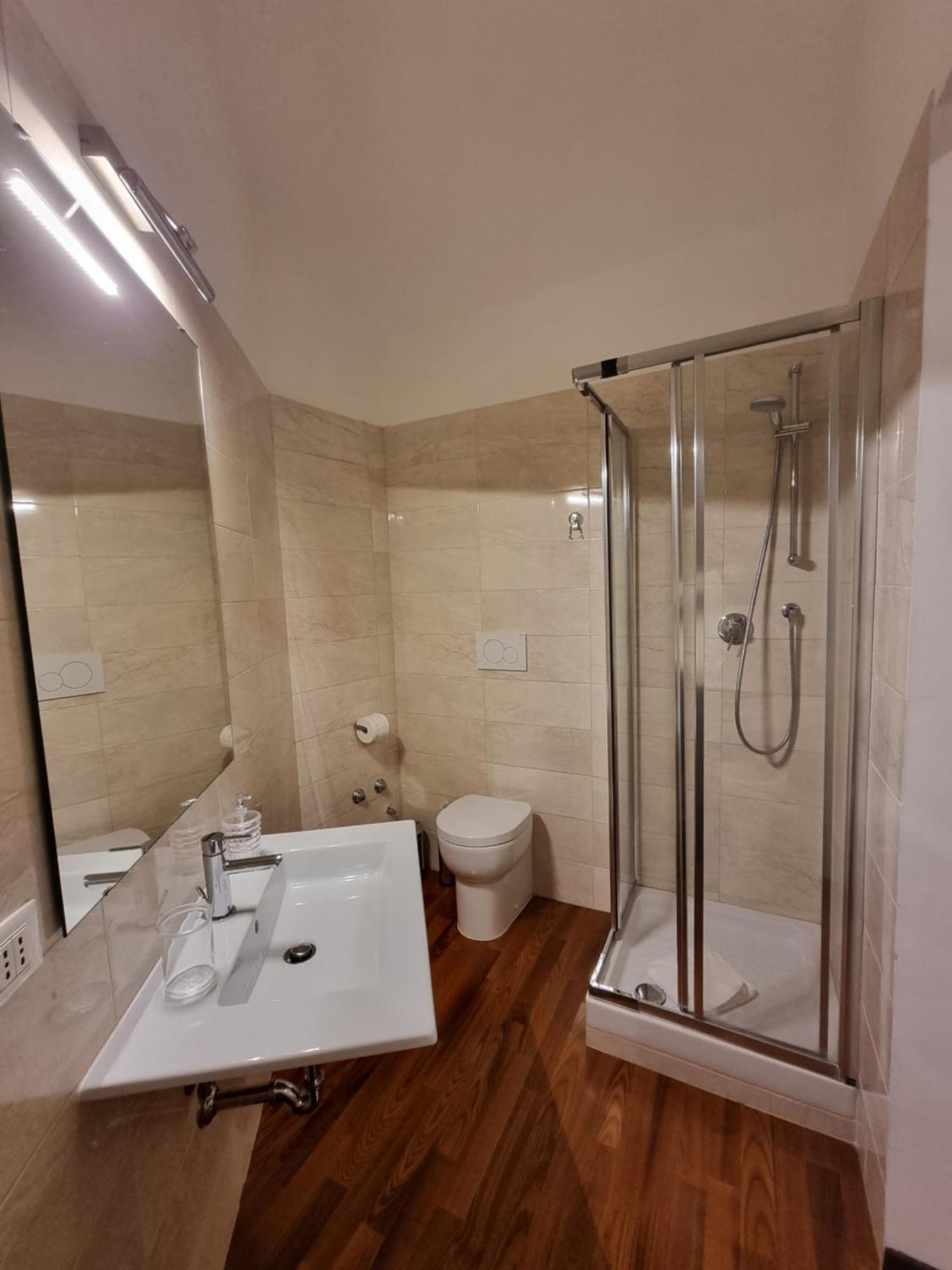 Luxury 2 Bedroom Apartment In The Heart Of Roma Exterior foto