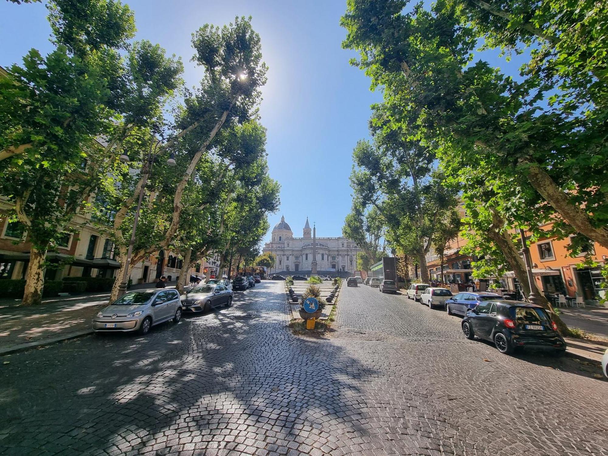 Luxury 2 Bedroom Apartment In The Heart Of Roma Exterior foto
